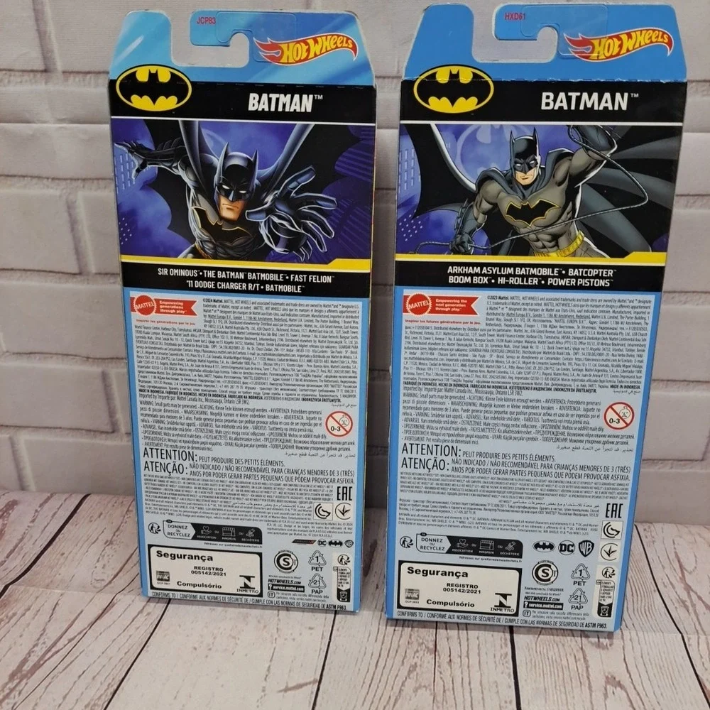 Lot Of 2, Hot Wheels Batman 5 Pack Batmobile Harley Joker Mr Freeze Penguin
